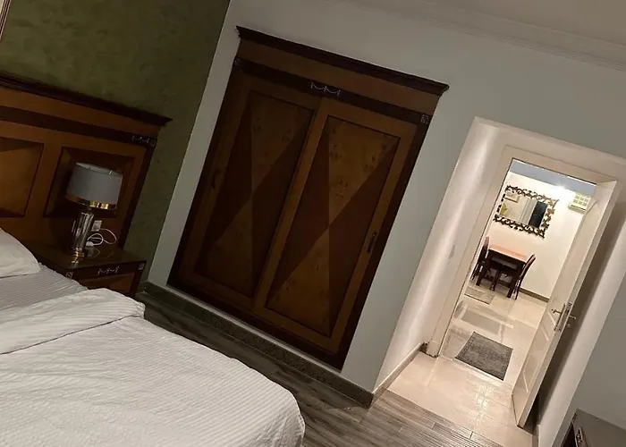 Delta N1 Apartment
